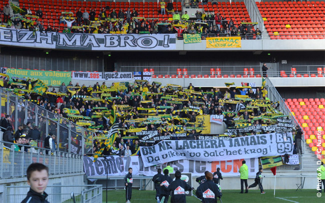http://www.fcnantes.com/img/P4LemansNantes020213.jpg