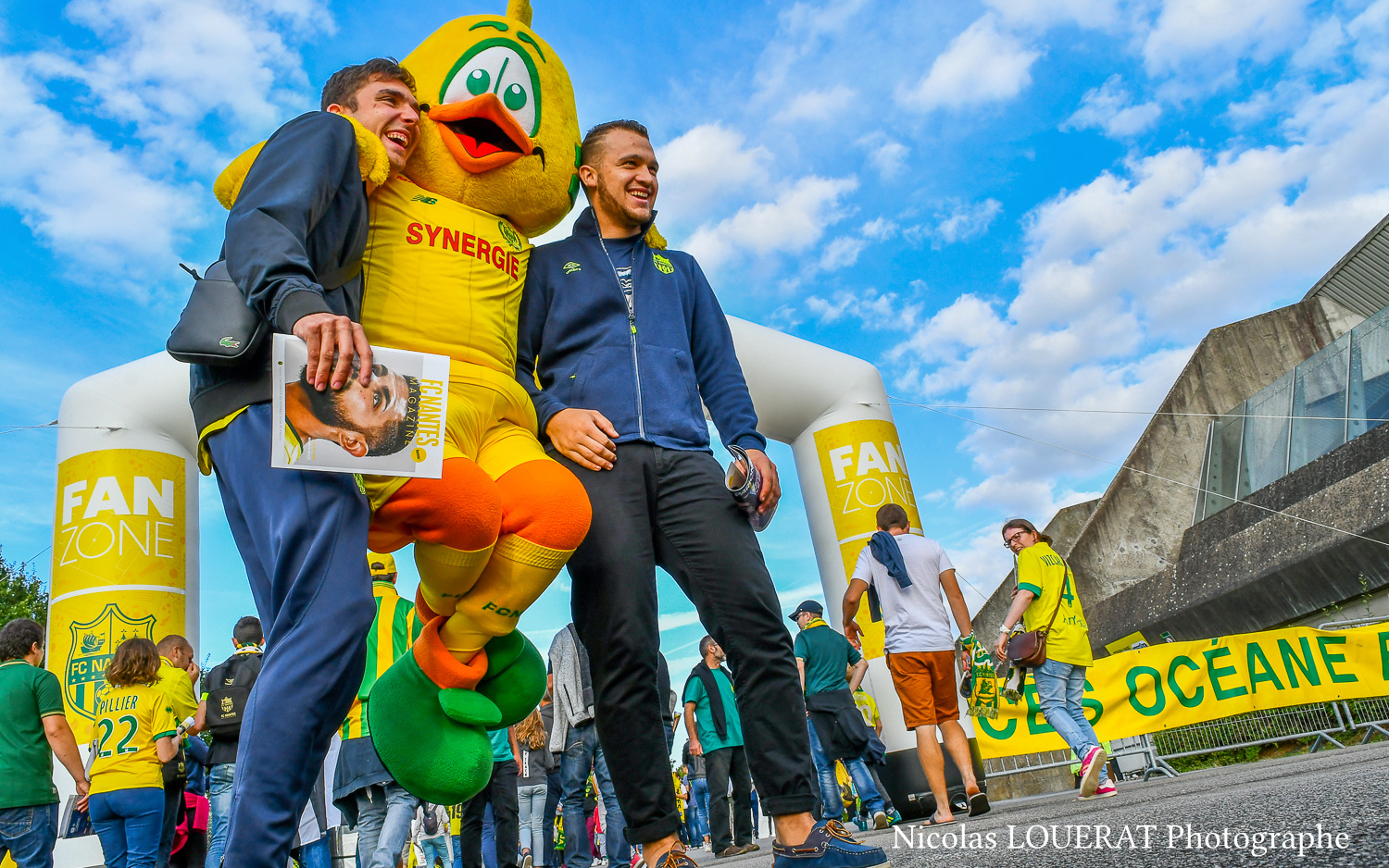 FC Nantes Supporters Effervescence à la Fan Zone