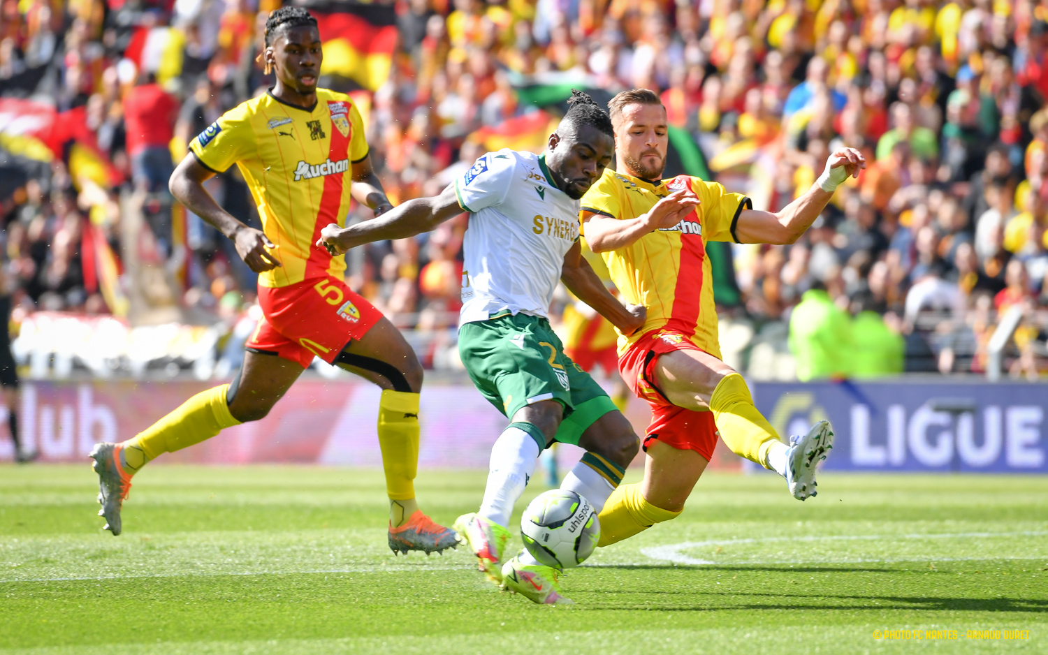 FC Nantes RC Lens FC Nantes Replay les 2 buts de Moses Simon