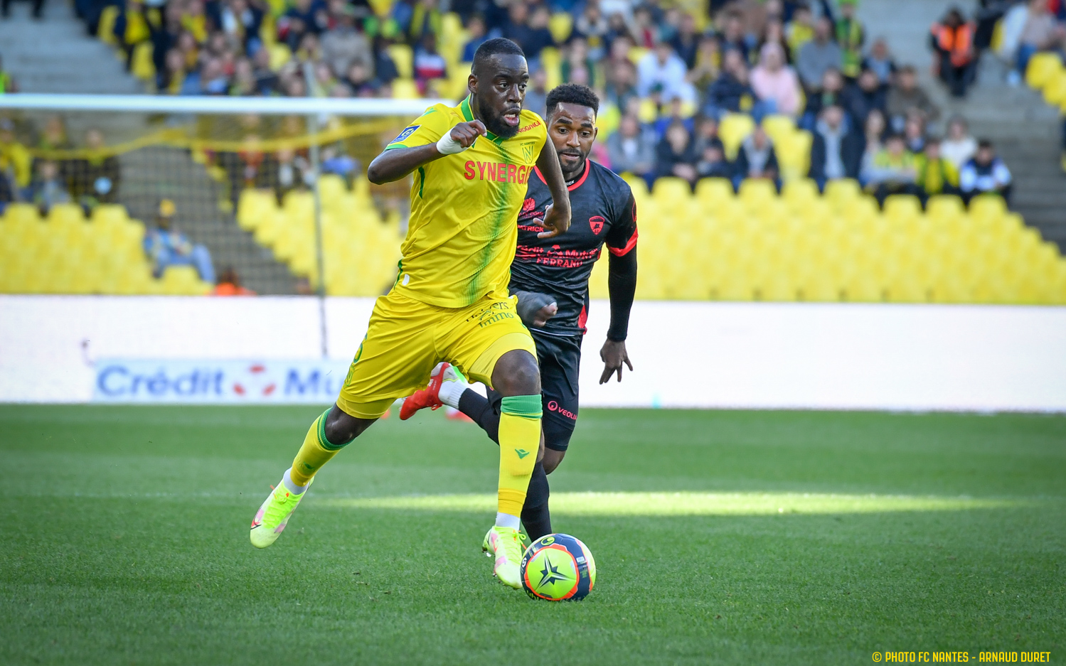 FC Nantes | Focus Roli Pereira de Sa - Première titularisation à la  Beaujoire