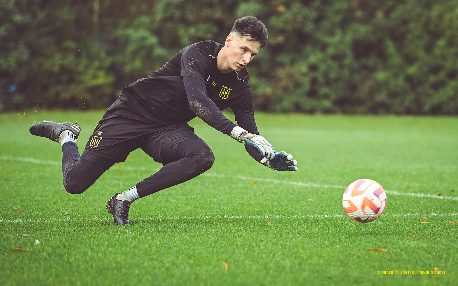 FC Nantes Rémy Descamps ''On a un statut à assumer''