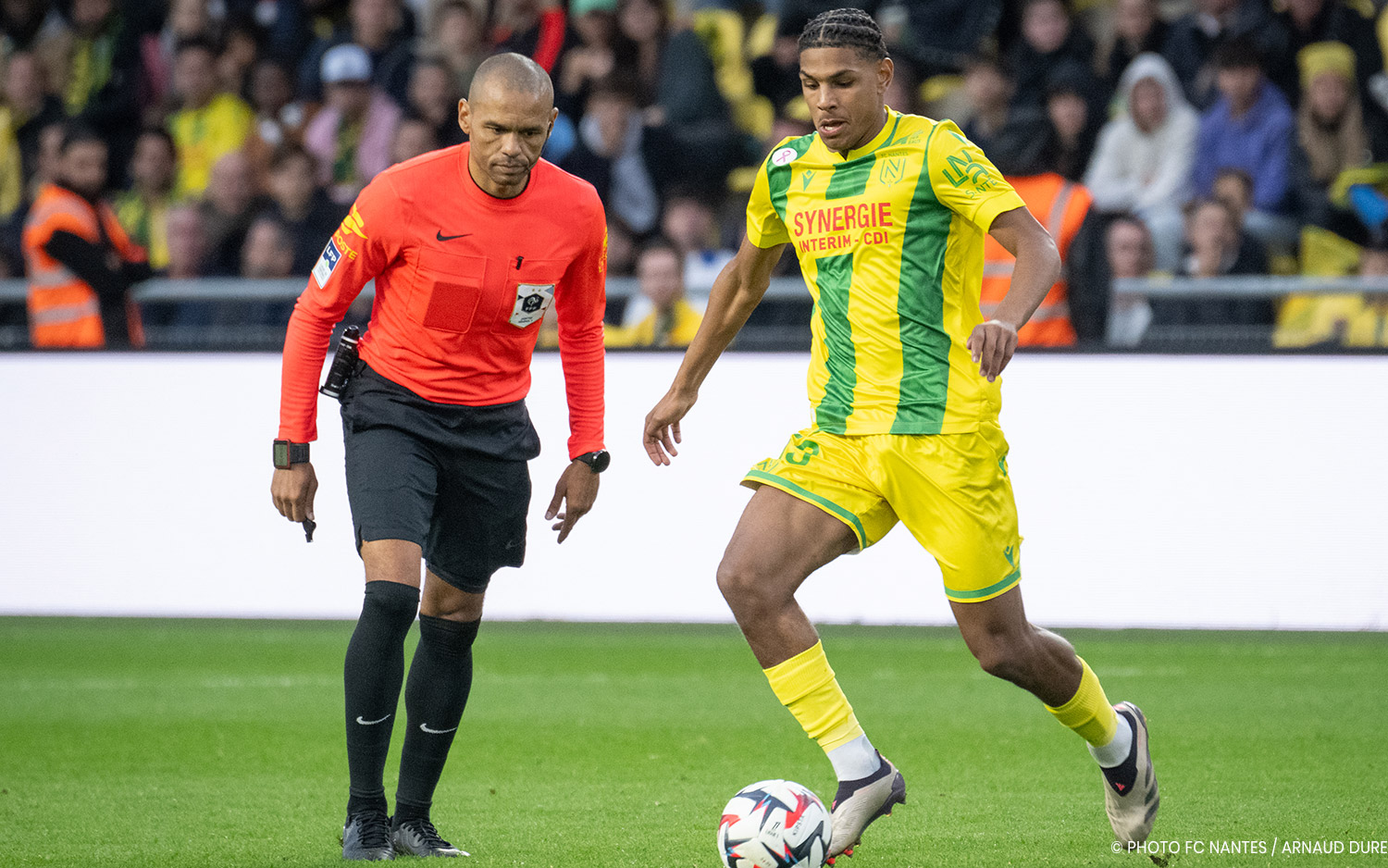 FC Nantes | Ligue 1 - Gaël ANGOULA, arbitre de Stade Brestois - FC Nantes
