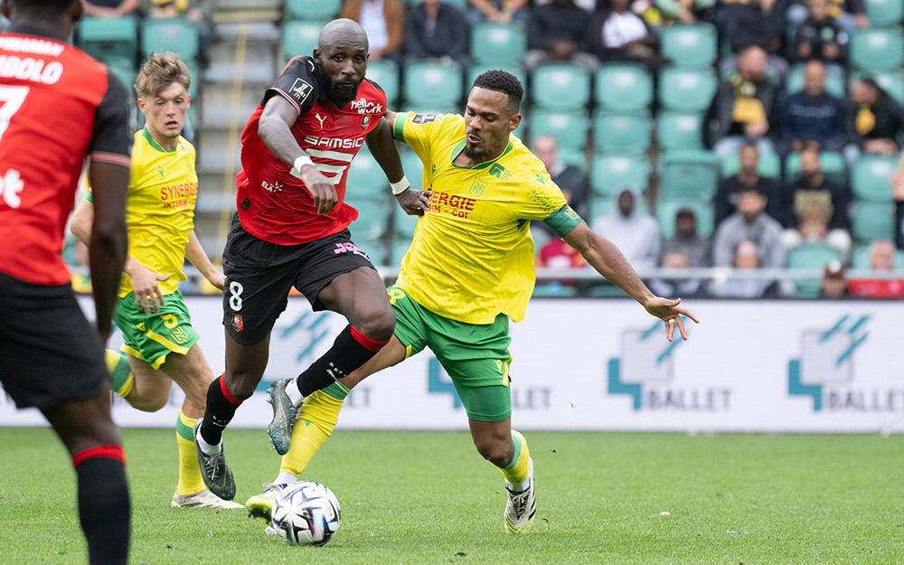 photo de Kelvin Amian face au Stade Rennais